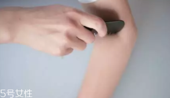 梳子的隱藏技能有哪些？梳梳手臂緩解便秘