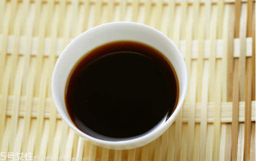 激光點痣碰水了怎么辦？激光點痣后不要吃感光食物