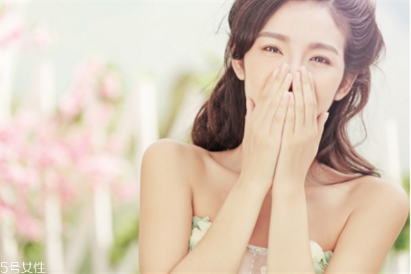 激光洗眉后紅印怎么樣淡化？激光洗眉后要做好防曬工作