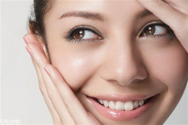 怎么去除脂肪粒？維生素e能去脂肪粒