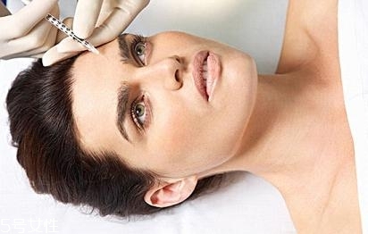 玻尿酸隆鼻怎么快速消腫？玻尿酸隆鼻不可捏鼻梁