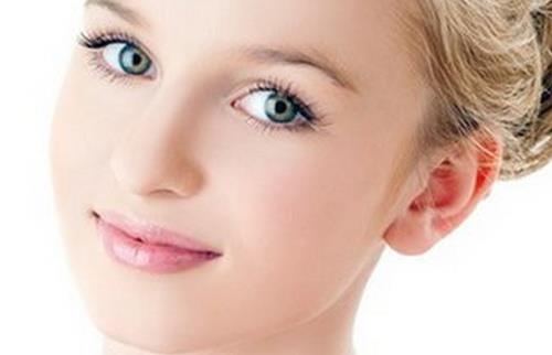 上班族女性如何去除眼角細紋？教你幾個小妙招