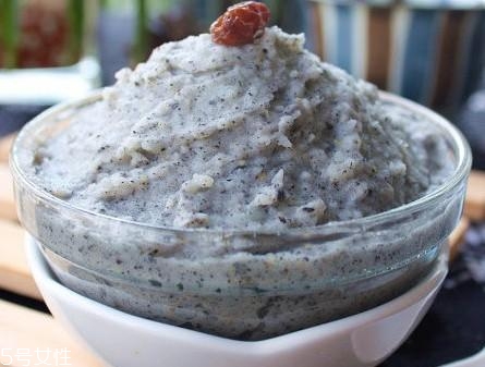 嬰幼兒缺鈣會(huì)有什么癥狀表現(xiàn)？4大表現(xiàn)需注意