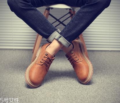 瘋馬皮可以上油嗎？瘋馬皮這樣打理準(zhǔn)沒錯(cuò)