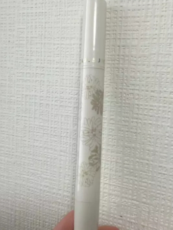 遮瑕棒什么牌子好？6款網(wǎng)紅遮瑕棒幫你解決肌膚問題