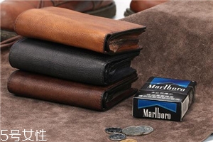 植鞣皮怎么保養(yǎng)？復(fù)古風(fēng)必備的錢(qián)包款式