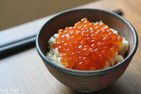 大馬哈魚籽怎么保存 教你如何保存小技巧 大馬哈魚籽怎么保存 教你如何保存小技巧