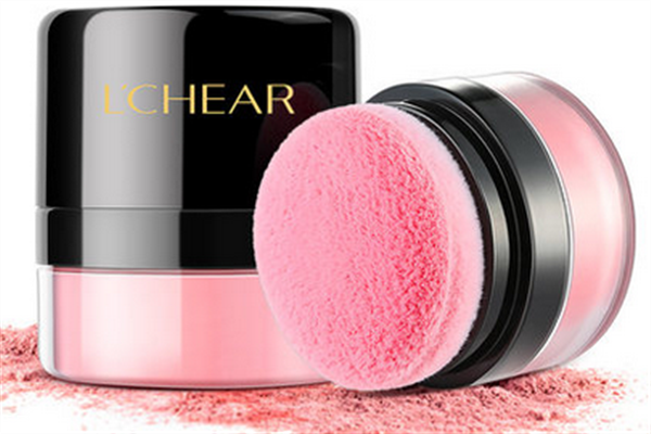 氣墊腮紅和傳統(tǒng)腮紅哪個好？五種膚色適合的顏色