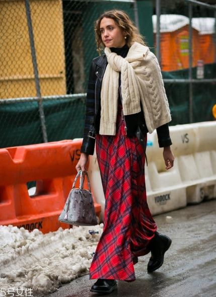 冬天穿什么裙子好看？做一個(gè)精致的豬豬女孩