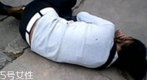 癲癇發(fā)作時(shí)怎么辦？讓他安靜地做一個(gè)抽搐的患者