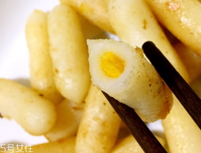 咸蛋黃夾心年糕怎么吃好吃？推薦下面幾種方法