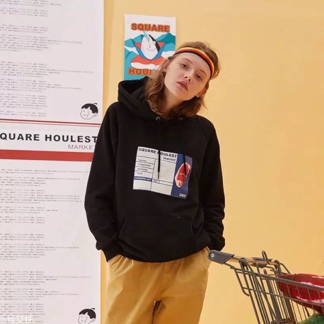 秋冬衛(wèi)衣怎么搭配 6種搭配時尚一季 秋冬衛(wèi)衣怎么搭配 6種搭配時尚一季