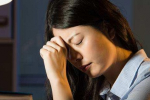 黑眼圈為什么睡夠了還是去不掉？體質(zhì)原因也會(huì)造成黑眼圈