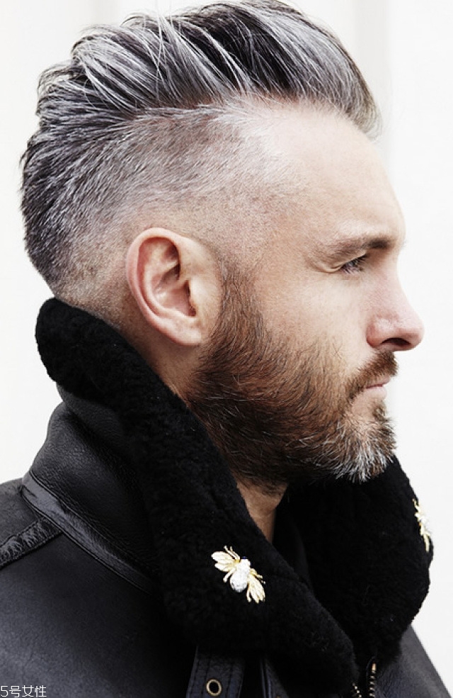 輕熟男穿衣打扮技巧 型男養(yǎng)成計(jì)劃 輕熟男穿衣打扮技巧 型男養(yǎng)成計(jì)劃