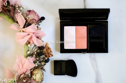 紀(jì)梵希柔霧雙色腮紅好用嗎？紀(jì)梵希絕對(duì)的一線大牌