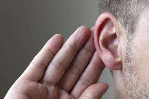 耳屎過(guò)多的真相是什么？有可能是咽喉發(fā)炎了