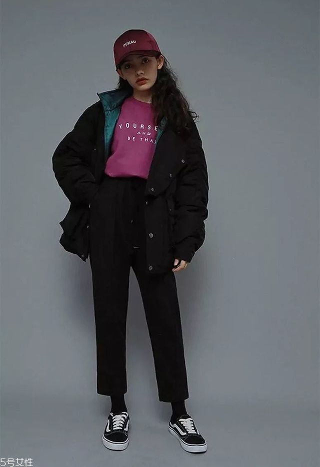 秋冬衛(wèi)衣怎么搭配 6種搭配時尚一季 秋冬衛(wèi)衣怎么搭配 6種搭配時尚一季