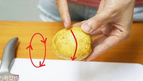 去土豆皮的注意事項(xiàng)？四大注意事項(xiàng)需警惕