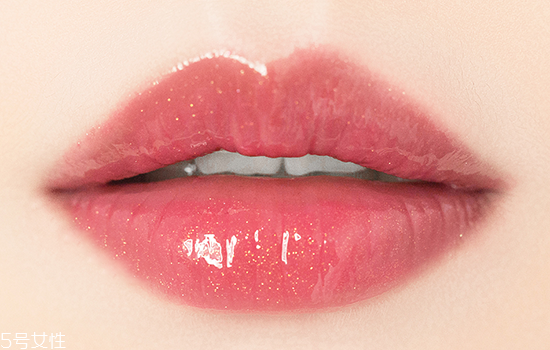 kiko 3d唇釉哪個色好看？試色大全