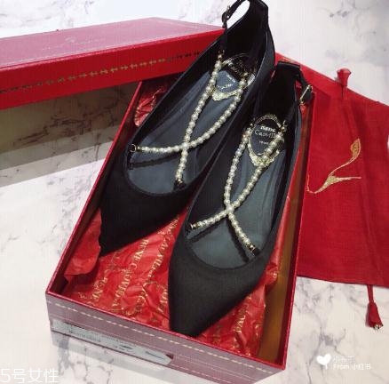 rene caovilla是什么牌子？足尖的奢華藝術(shù)品