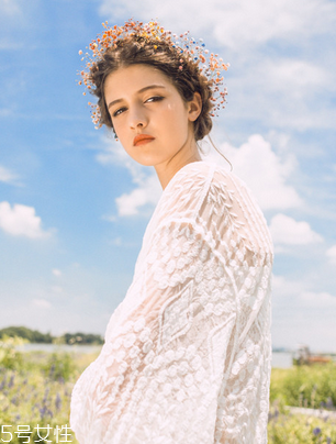 人胎盤片是激素藥嗎？人胎盤片含少量雌激素