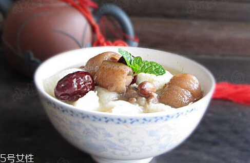 豬尾巴煲什么湯好 三大營養(yǎng)食譜推薦 豬尾巴煲什么湯好 三大營養(yǎng)食譜推薦