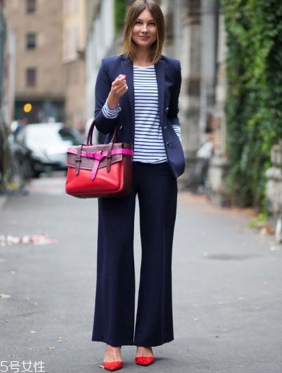 大紅色鞋子怎么搭配？冬季也要時(shí)尚大氣