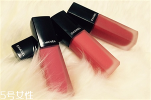 香奈兒新款唇釉154好用嗎？最火的色號(hào)