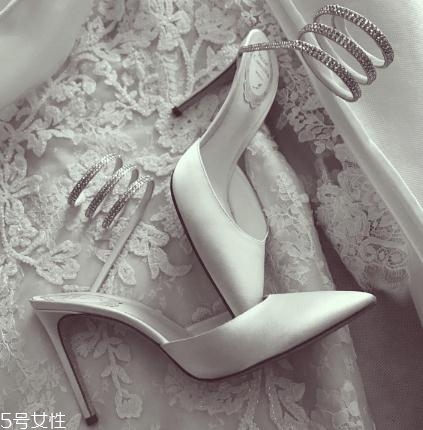 rene caovilla鞋子怎么樣？迷倒無數(shù)女人的藝術(shù)品