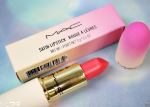 mac蜜桃系列口紅多少錢(qián)_試色及上市時(shí)間