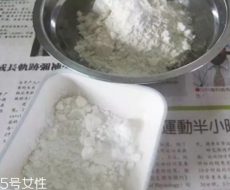 蘿卜丸子用什么粉？面粉還是淀粉？