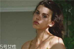 提眉手術(shù)可以保持幾年？提眉一定要慎重