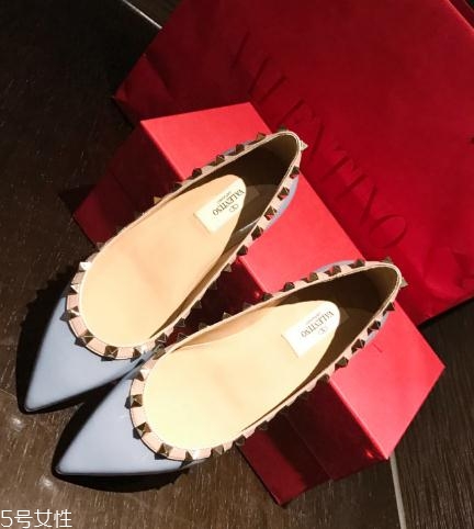 華倫天奴鞋子怎么樣？迷倒萬千女性的搭配神器