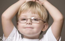 眼睛激光手術(shù)會不會發(fā)生意外？20年經(jīng)驗手術(shù)水平高