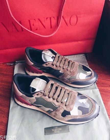 華倫天奴運(yùn)動鞋多少錢？全世界潮人都在穿