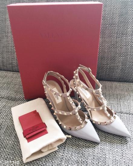 華倫天奴鞋子磨腳嗎？穿上它你就是仙女