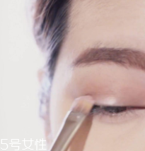 2018開運(yùn)妝容怎么化？精致幸福桃花妝get