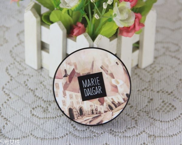 瑪麗黛佳光影戲法高光粉好用嗎？絕對(duì)是一生推的良心國貨