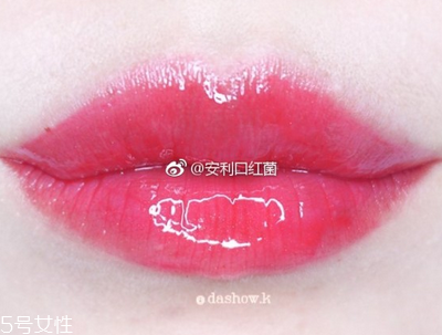 香奈兒唇釉738好看嗎？香奈兒唇釉738試色