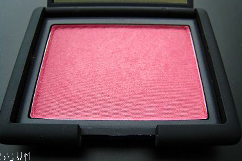 nars腮紅哪個色系顯白？nars腮紅全試色