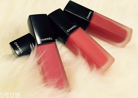 香奈兒印記唇釉全試色 光澤飽滿度超高 香奈兒印記唇釉全試色 光澤飽滿度超高
