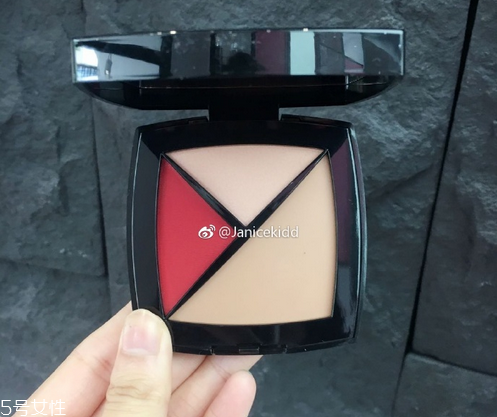 香奈兒時尚玩色顏彩盤試色 以公路旅行為設(shè)計靈感 香奈兒時尚玩色顏彩盤試色 以公路旅行為設(shè)計靈感