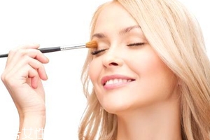 痘痘肌該怎么化妝？這樣化才利于肌膚恢復(fù)