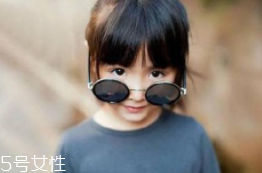 Jasper戴墨鏡，這樣扮酷讓孩子更自信！