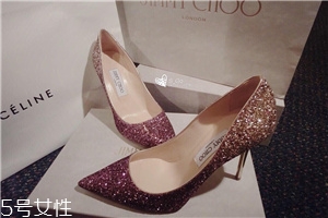 jimmy choo鞋子偏碼嗎？萬千女性的婚鞋首選