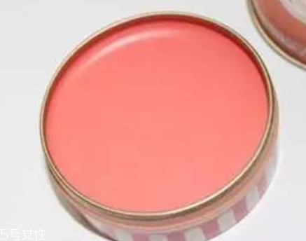 腮紅顏色怎么選？這幾招學(xué)會一個就ok