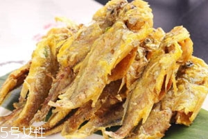 小黃魚(yú)怎么炸到魚(yú)刺酥脆 酥脆小黃魚(yú)的竅門