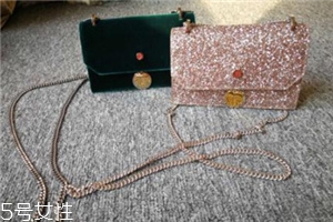 jimmy choo包包質(zhì)量好嗎？你和女神之間就差這個包