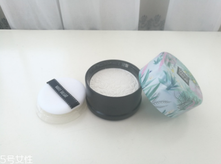 瑪麗黛佳蜜粉餅好用嗎？性價比較高的國產(chǎn)化妝品