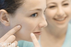 光敏食物真的會(huì)導(dǎo)致變黑嗎？只有敏感皮才要注意